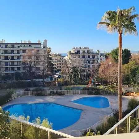 Vue Mer Sur Les Hauteurs De Appartamento Nizza