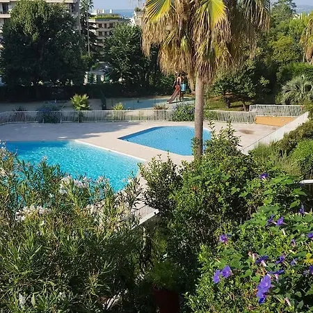 Vue Mer Sur Les Hauteurs De Appartamento Nizza